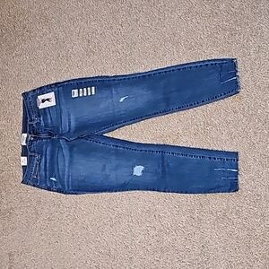 Denizen Levi's mid rise skinny jeans